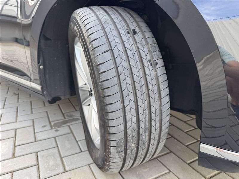 Volkswagen Passat 2,0 TDI DSG ELEGANCE 1.maj. ČR - fotka 47 z 50