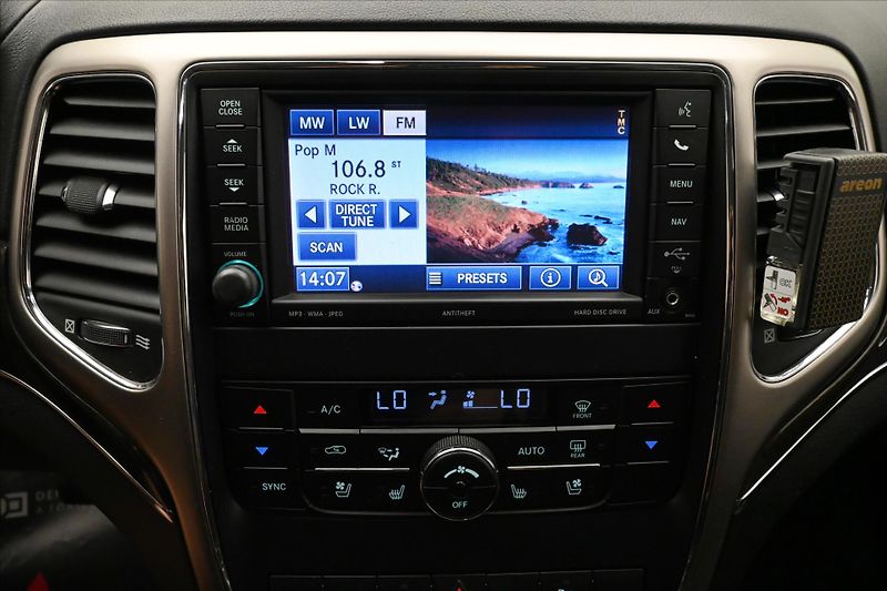 Jeep Grand Cherokee 3,0 CRD 177 kW 4x4 AT Overland - fotka 19 z 33