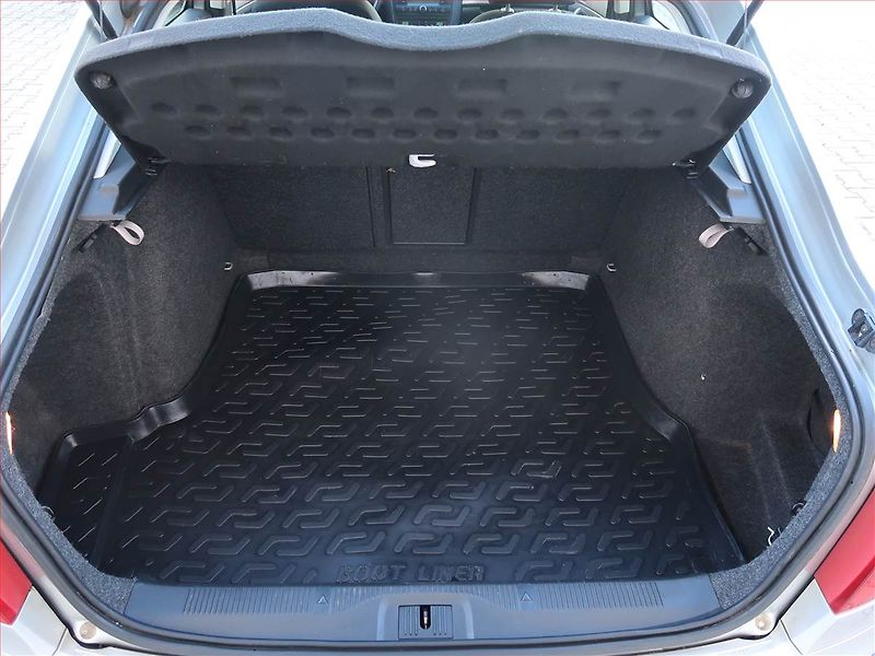 Škoda Octavia (2006) 1.6, Eko.zaplacen, po STK - fotka 13 z 15