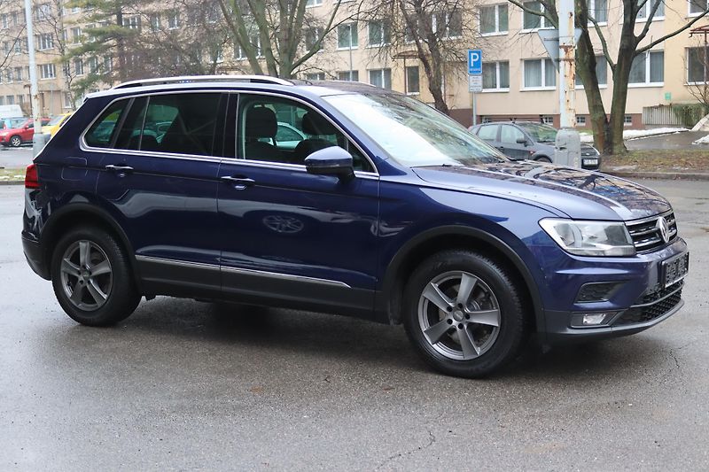 Volkswagen Tiguan 1.4TSI 110kW ČR 1 MAJITEL - fotka 8 z 50