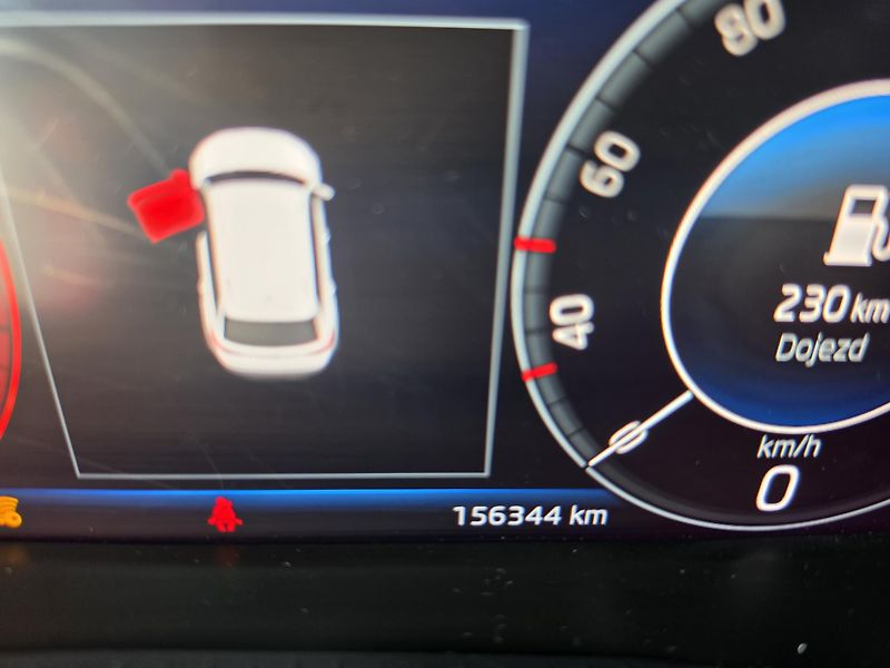 Škoda Kodiaq (2018) 2.0 TDi 140kW Style 4x4x DSG - fotka 26 z 30