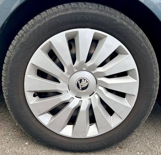 Škoda Octavia (2017)  III FL COMBI 1.6 TDI DSG 85KW - fotka 7 z 18