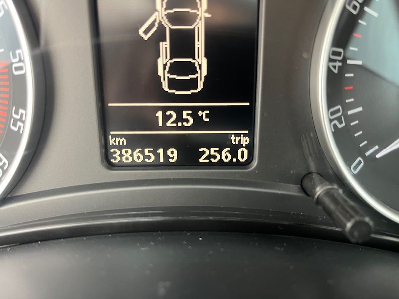 Škoda Octavia (2012) 1.6 TDi Rozvody - fotka 13 z 25