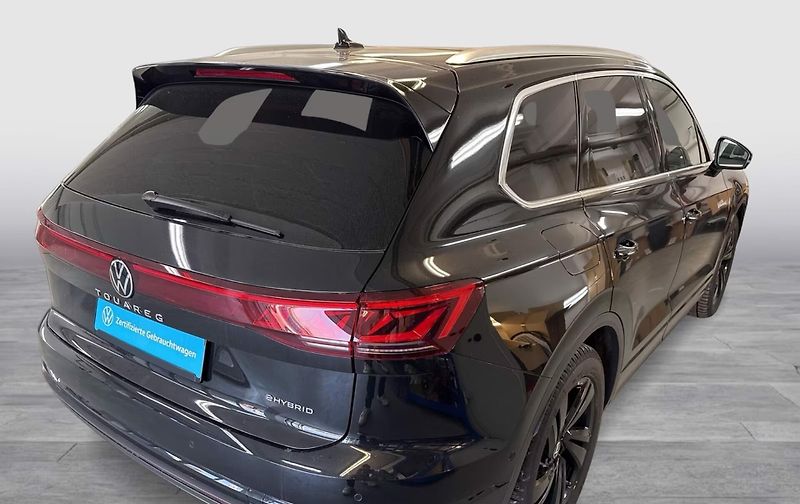 Volkswagen Touareg eHybrid Elegance Pano Vzduch - fotka 4 z 13