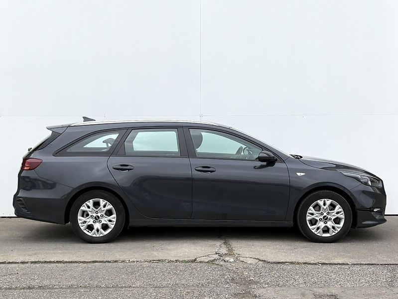 Kia Ceed 1.5 T-GDI 117kW SPIN - fotka 3 z 20