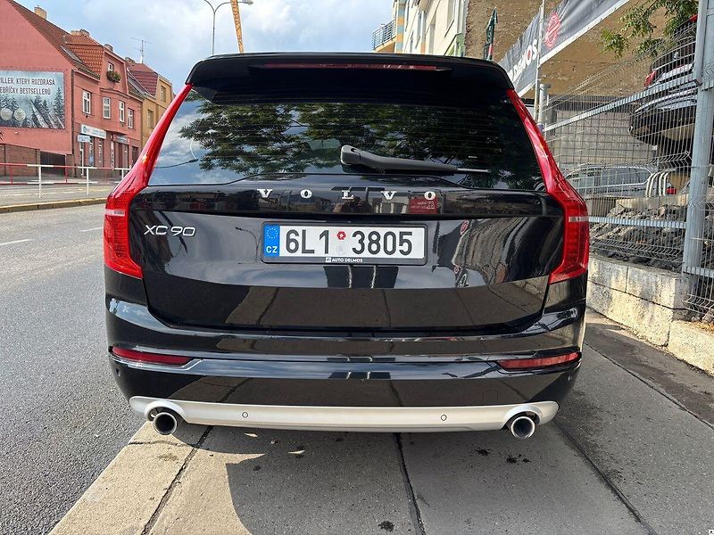 Volvo XC90 D5/2019/MOMENTUM.DPH.ZÁRUKA 12 - fotka 5 z 58