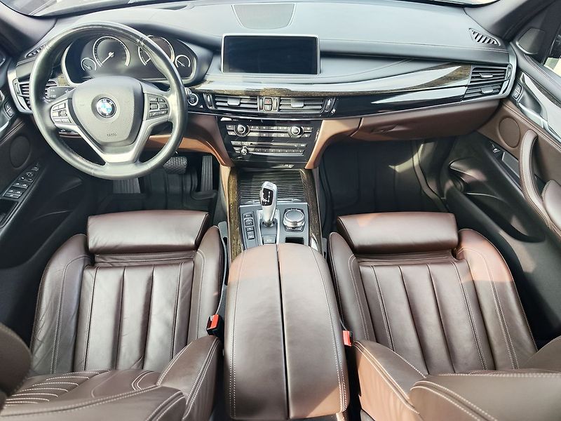 BMW X5 30d/190kW xDrive AT - fotka 15 z 38