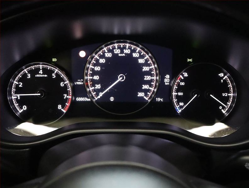 Mazda CX-30 (2020) Skyactiv-X 2.0 - fotka 11 z 22