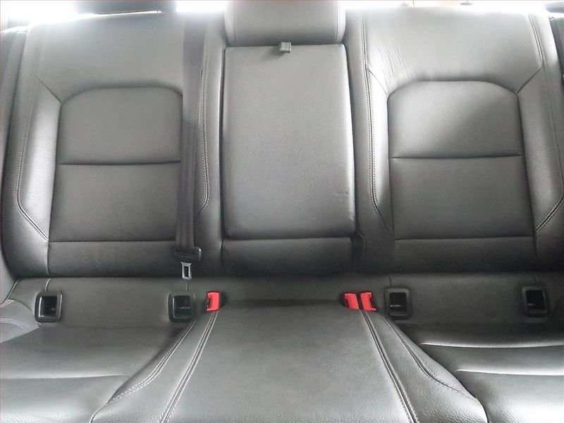 Volkswagen Passat (2014) 2.0 TDI, Navi, Tempomat - fotka 10 z 16