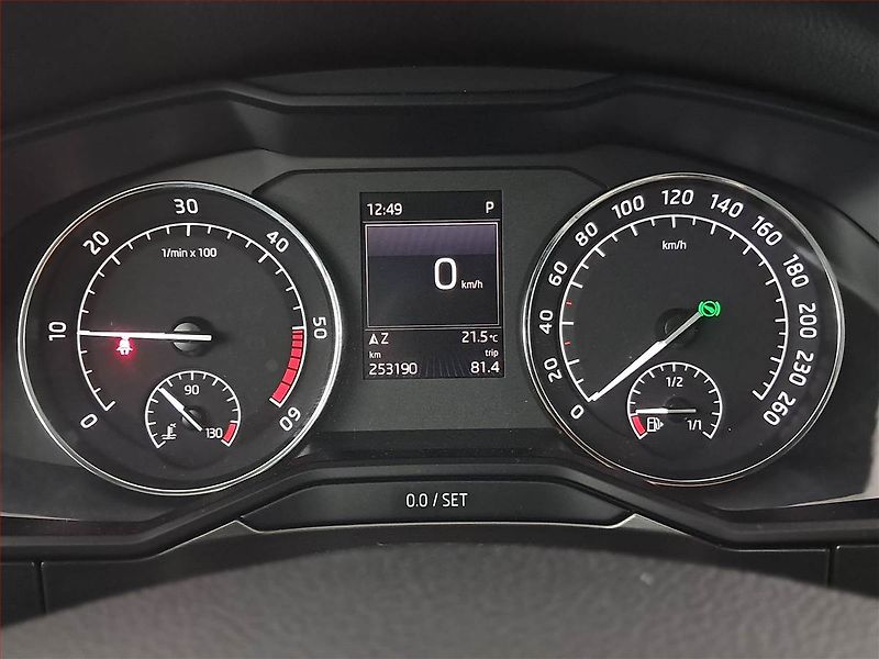Škoda Superb (2016) Style 2.0 TDI, Automat, Kůže - fotka 11 z 20
