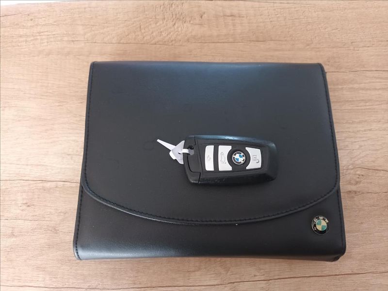 BMW X3 2,0 d,xDrive,KŮŽE,NAVI,TAŽNÉ - fotka 36 z 41
