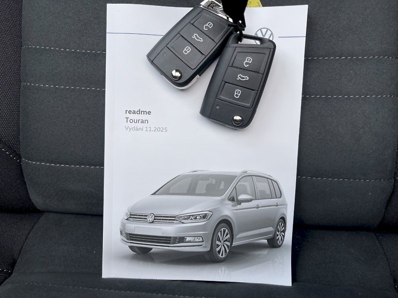 Volkswagen Touran (2026) 1.5 TSI 110 kW EVO2 DSG People - fotka 34 z 35