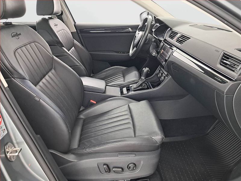 Škoda Superb (2017) Laurin&Klement 2.0 TDI - fotka 9 z 28