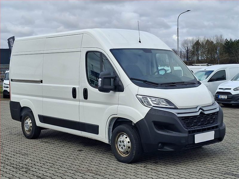 Citroën Jumper (2021) 2.2 BlueHDi, L2H2, 1.0t, ČR - fotografie inzerátu