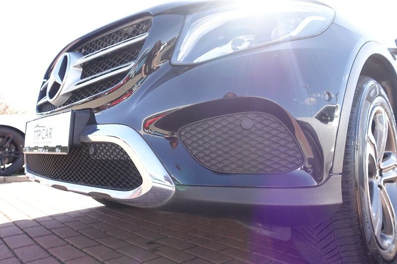 Mercedes-Benz GLC 220 d 4Matic 125 kW - fotka 29 z 31