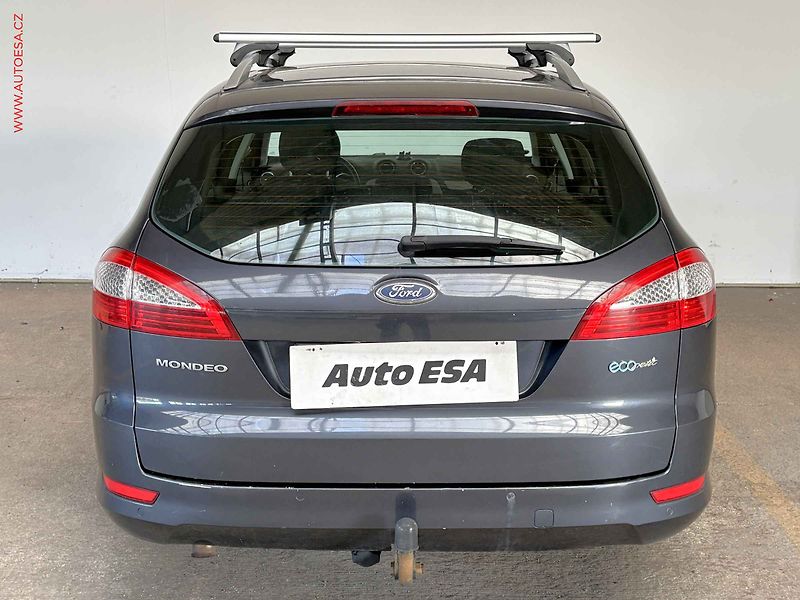 Ford Mondeo (2009) 2.0TDCi, 2.maj, Klima - fotka 5 z 15