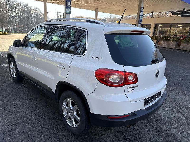 Volkswagen Tiguan (2011) 1.4 TSI Team BlueMotion -PĚKNÝ - fotka 6 z 20