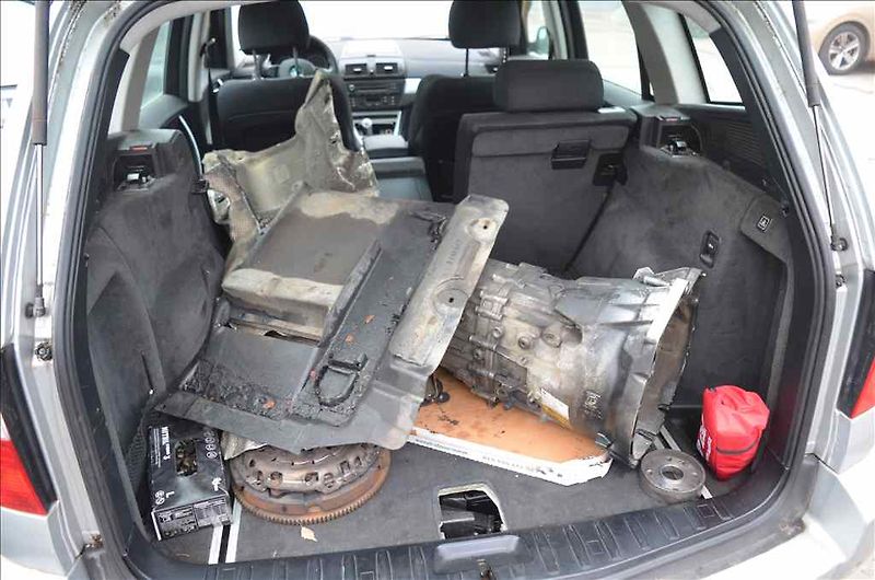BMW X3 (2006) 3,0 D - fotka 20 z 20