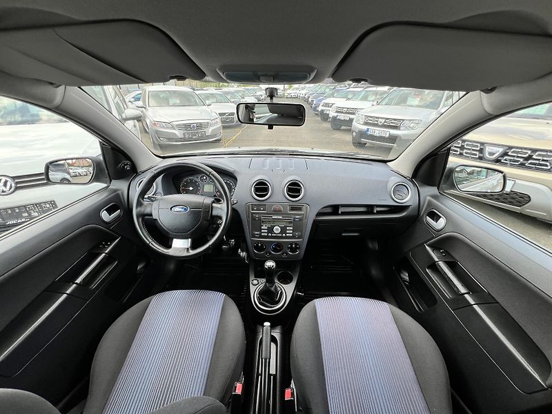 Ford Fusion 1.4i 16v ZÁMEK Ř.P. PŮVOD ČR - fotka 16 z 35