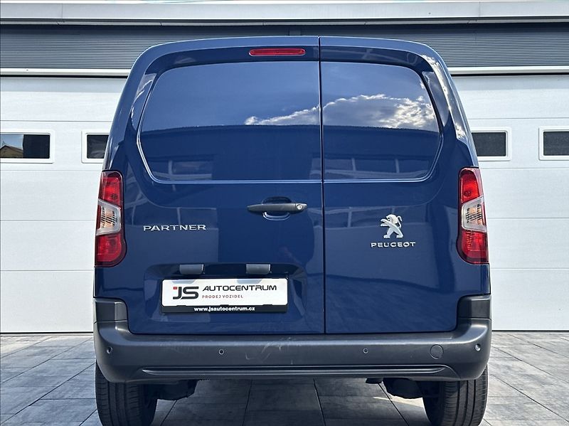 Peugeot Partner 1,5 BlueHDI 102PS  Van Active - fotka 9 z 53