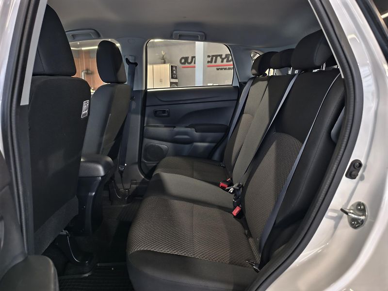 Mitsubishi ASX 1.6 MIVEC 86kW, ZÁRUKA - fotka 10 z 17