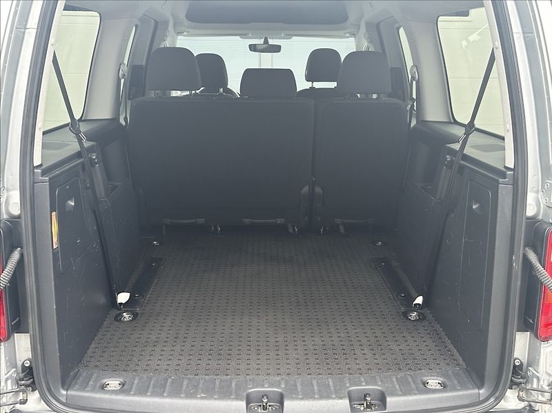 Volkswagen Caddy 2,0 TDI 102PS  Maxi Trend-7 DS - fotka 42 z 52