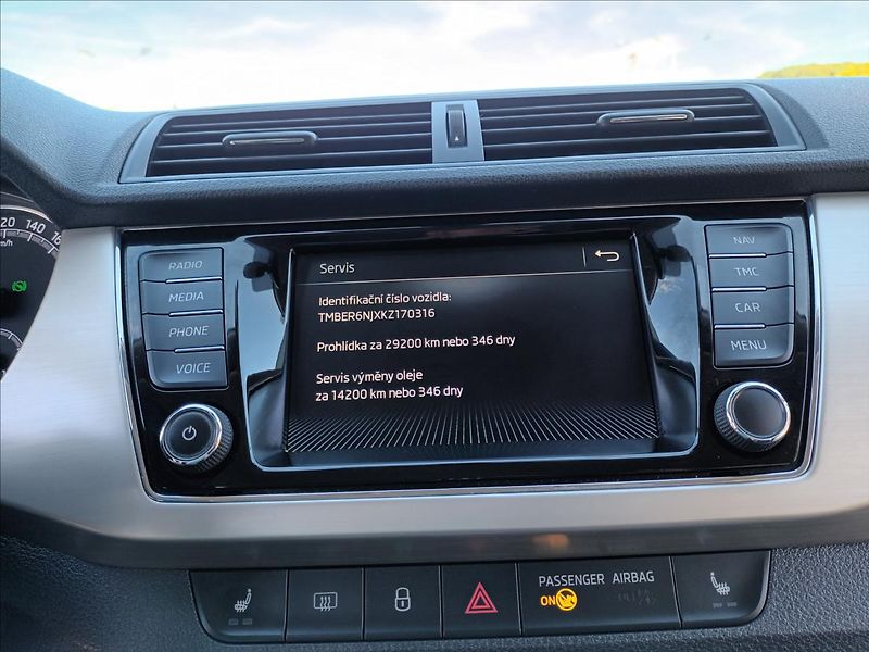 Škoda Fabia 1,0 TSI,81KW,DSG,STYLE,TAŽNÉ, - fotka 34 z 46