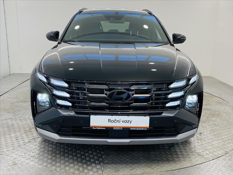 Hyundai Tucson 1,6 Hybrid - fotka 4 z 25