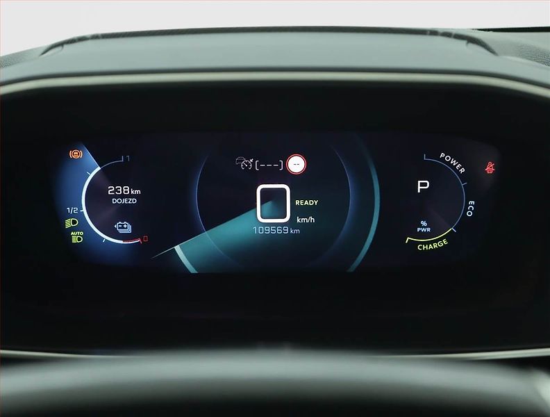 Peugeot 208 (2020) GT 50 kWh, SoH 95%, Automat - fotka 11 z 19