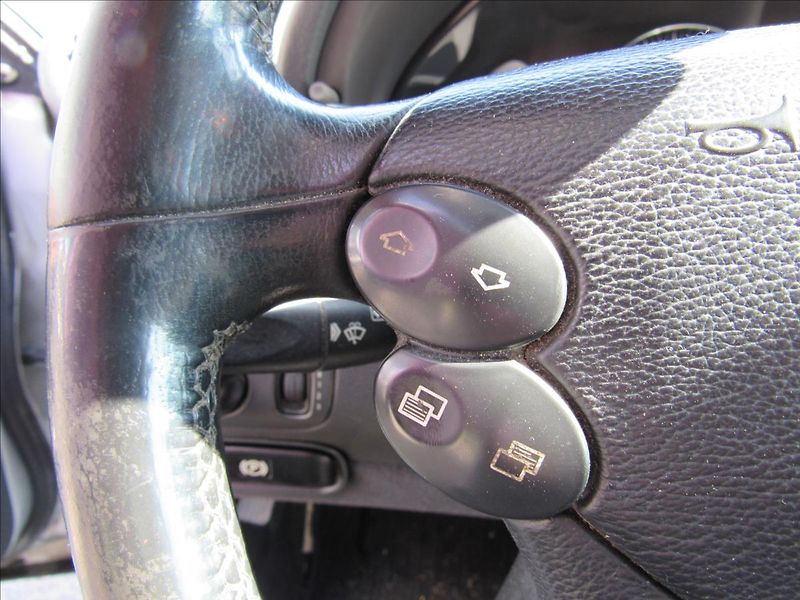 Mercedes-Benz CLK 2,7 270 CDI Elegance - fotka 20 z 27