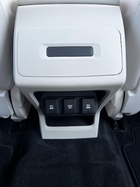 Jaguar I-Pace EV400 AWD HSE 90kWh SOH 98% - fotka 22 z 27