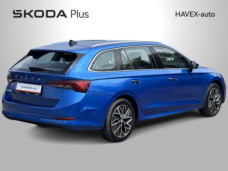 Škoda Octavia (2022) Combi 1.5 TSI Style+ - fotka 2 z 30