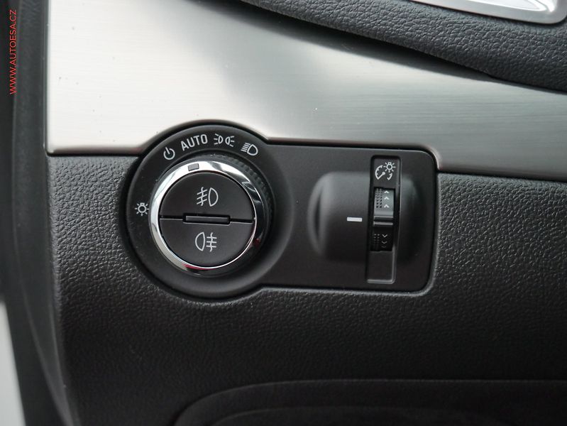 Opel Mokka (2014) 1.4T, 2.maj,ČR, AC, navi - fotka 15 z 20