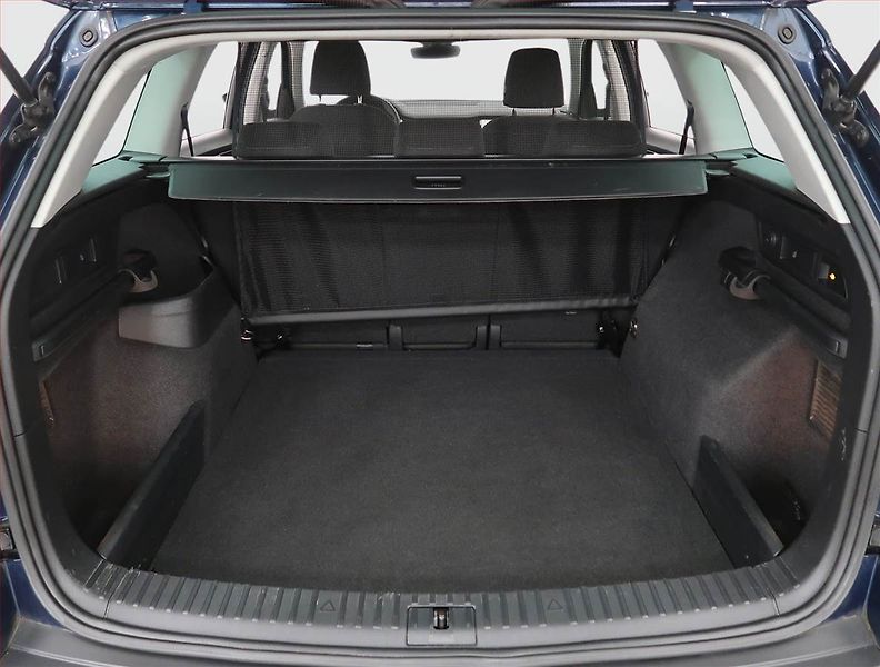 Škoda Kodiaq (2023) 2.0 TDI, digi klima - fotka 14 z 27