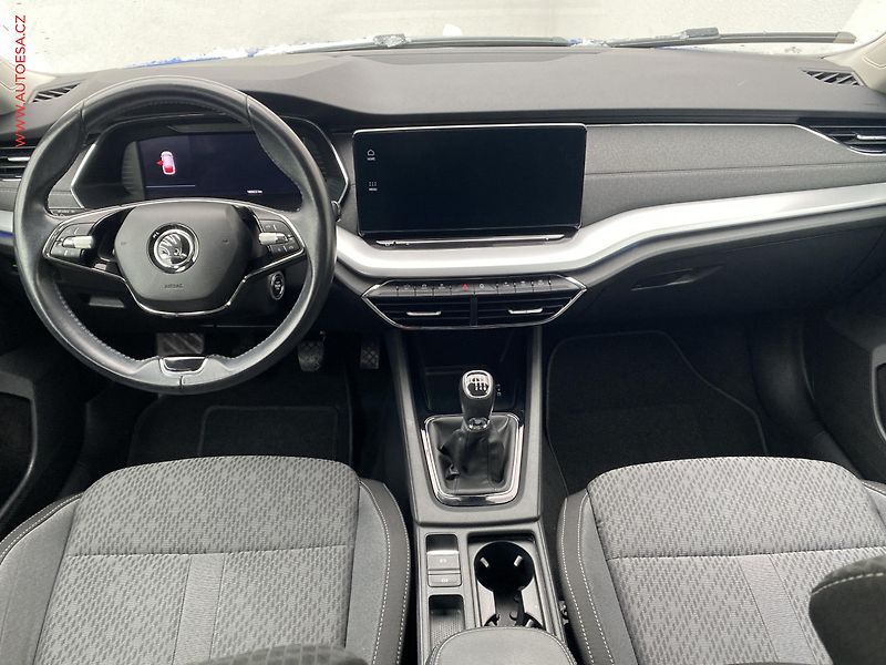 Škoda Octavia (2021) 2.0 TDi, 1.maj,ČR, Style - fotka 8 z 20