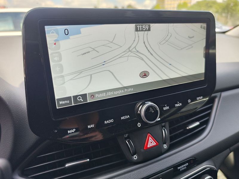 Hyundai i30 1.5 T-GDI/103kW Comfort 16 - fotka 17 z 31