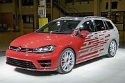 Studie Volkswagen Golf R Variant Performance 35.