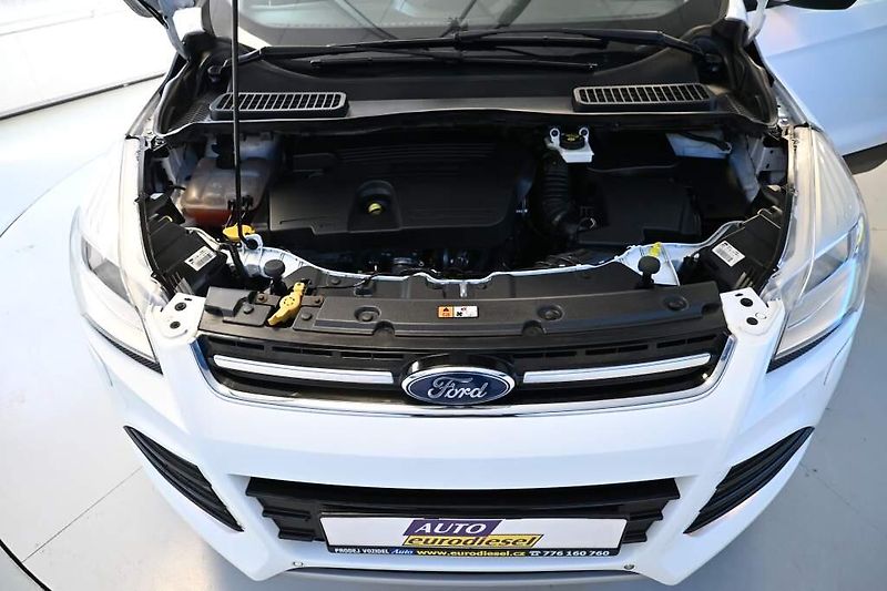 Ford Kuga (2015) 2.0 4x4 TITANIUM TDCi - fotka 24 z 26