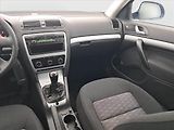 Škoda Octavia (2010) 1.9 TDI - náhled 7
