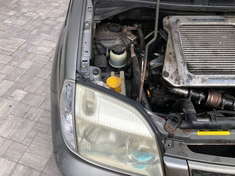 Nissan X-Trail (2005) 2.2 DCi 4x4 - fotka 22 z 24