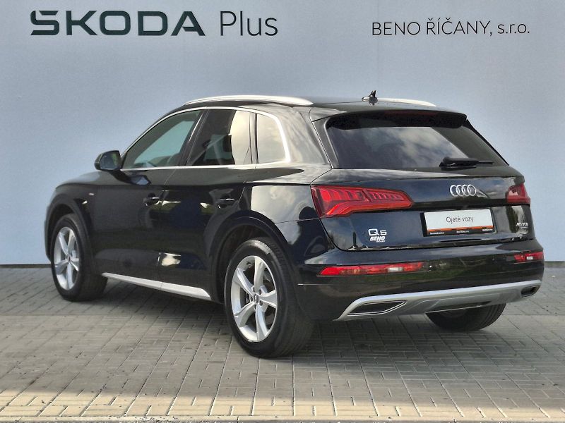 Audi Q5 (2020) S-Line DSG Quattro 2.0TDi 140k - fotka 10 z 35