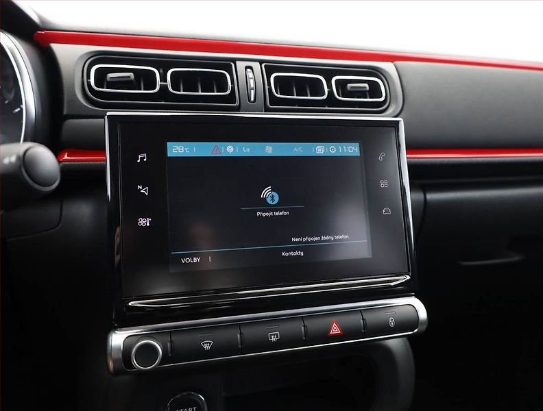 Citroën C3 (2018) 1.2 PureTech, Automat, Navi - fotka 12 z 19