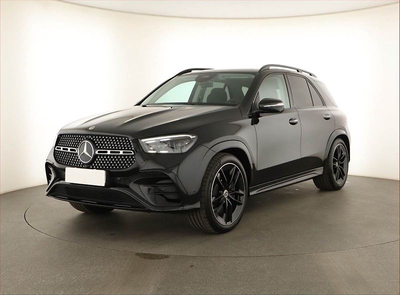 Mercedes-Benz GLE (2025) 450, AMG, MultiBeam FullLed - fotka 2 z 23