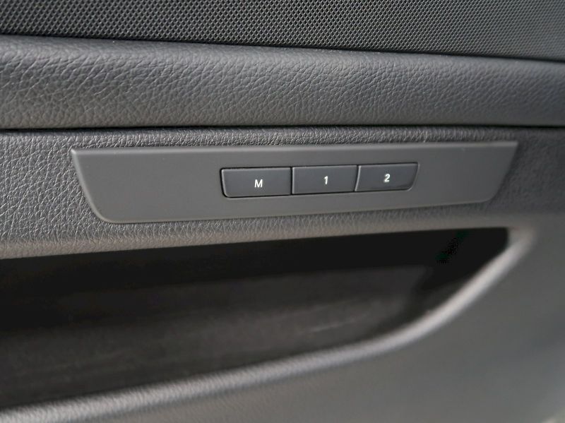BMW Řada 5 (2012) 535d 230KW NAVI XENON - fotka 34 z 41
