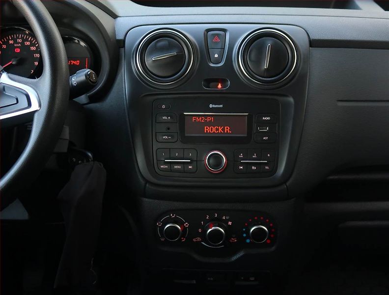 Dacia Dokker (2018) Open 1.6 SCe, 5Míst, ČR, 1Maj - fotka 12 z 15
