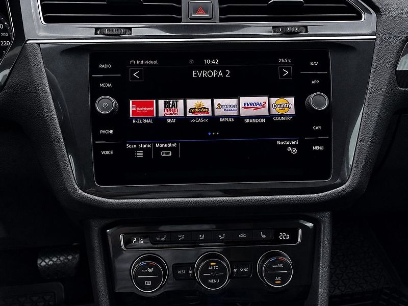 Volkswagen Tiguan Allspace (2017) 2.0 TDI 140kW DSG 4x4 HIGHLINE - fotka 19 z 46