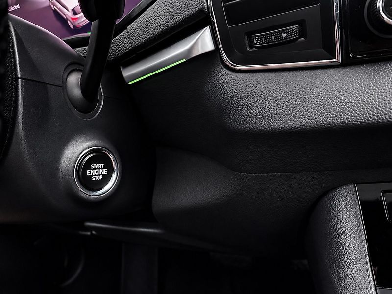 Škoda Karoq (2020) 1.5 TSI 110 kW DSG STYLE - fotka 30 z 38