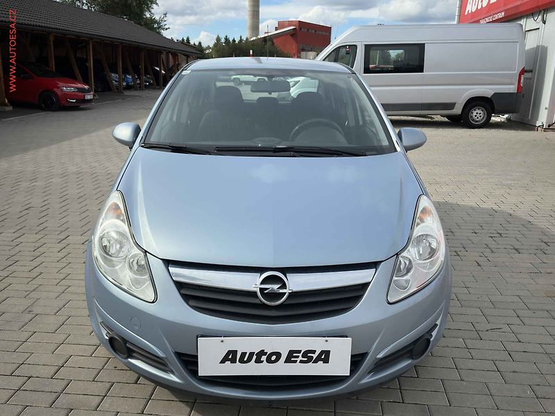 Opel Corsa (2008) 1.2 16V, 1.maj, AC, STK5/28 - fotka 2 z 16