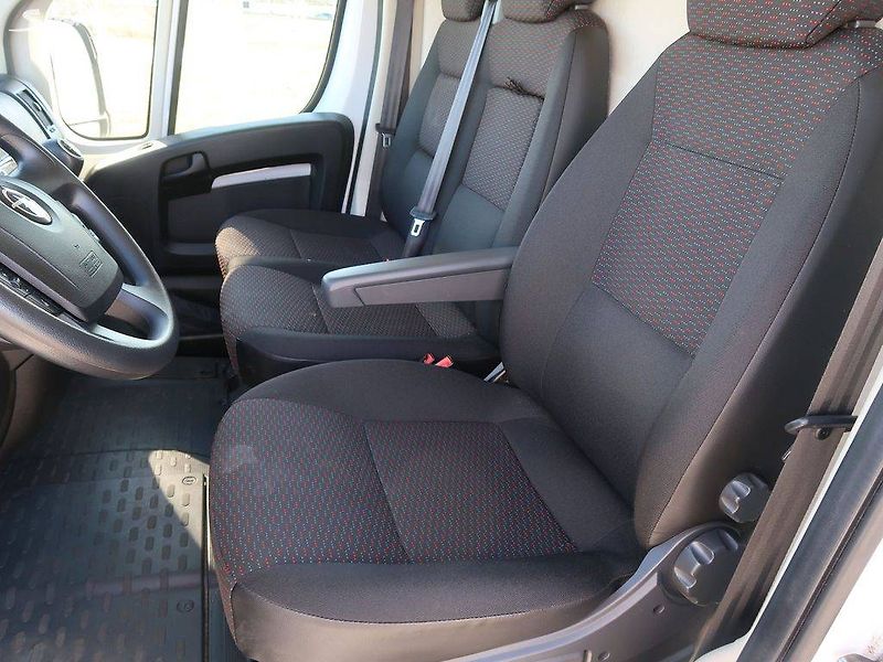 Opel Movano VAN L3H2 2,2 BlueHDi 103kW MT6 - fotka 22 z 25