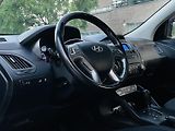 Hyundai ix35 2.0i AUTOMAT VYHŘEV TAŽNÉ - náhled 27